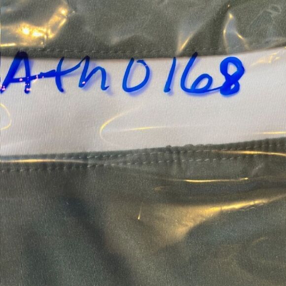 Marika Women's Cropped Leggings Olive with White Stripe Leg Detail Size Medium - Picture 8 of 8